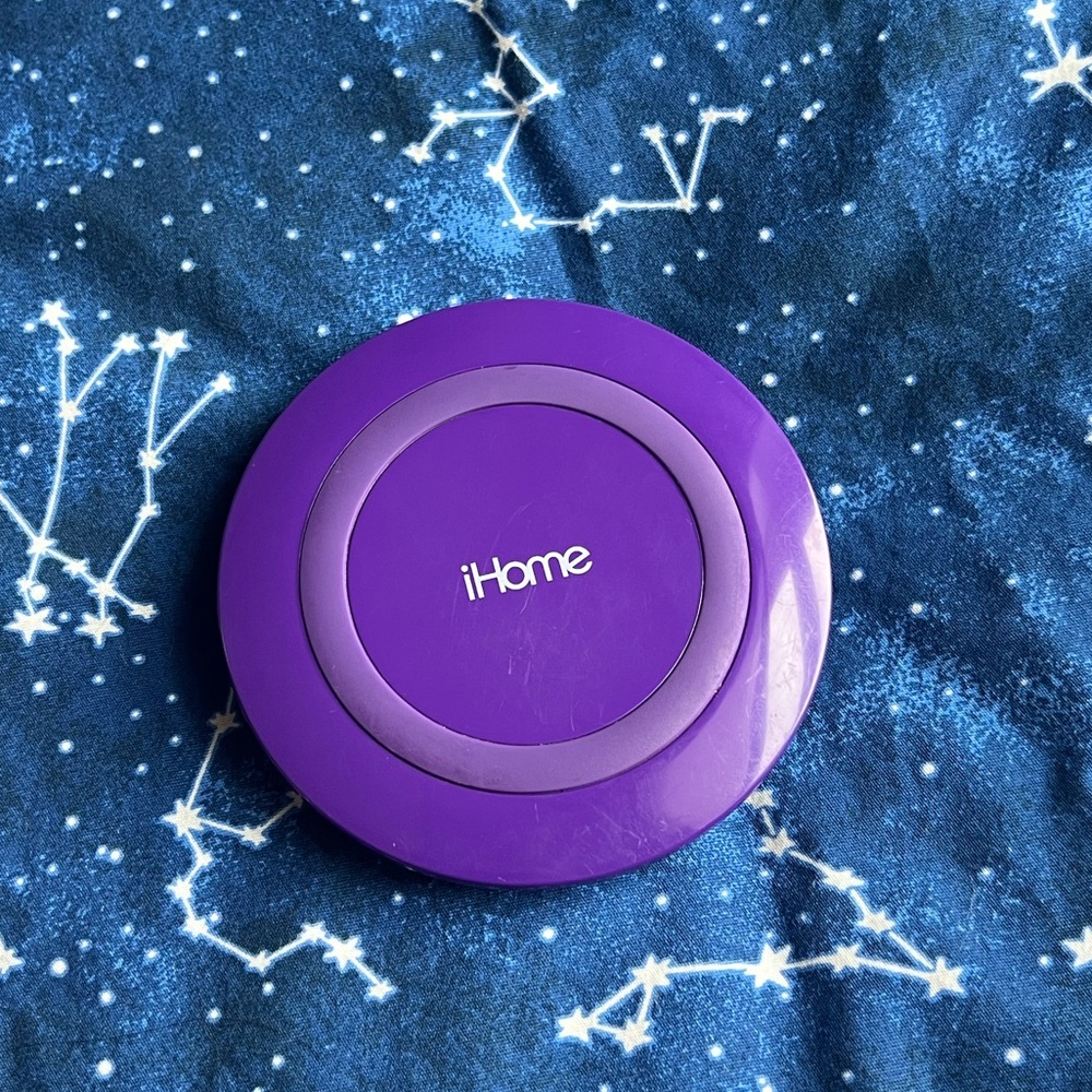 Purple iHome Rapid Charge Wireless Charging Pad iPhone & Android